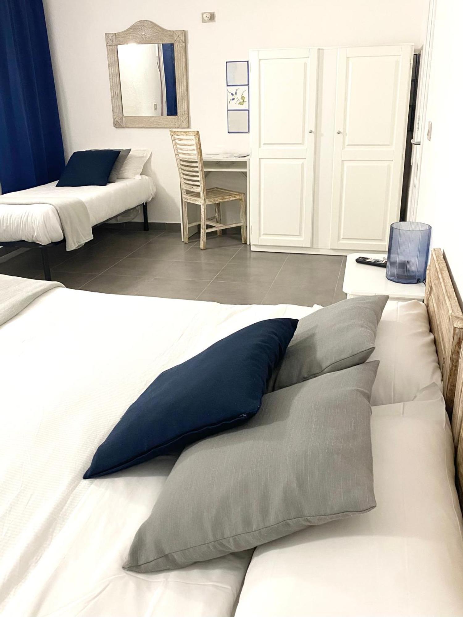 Cala Reale Rooms Marinella Marinella  Buitenkant foto