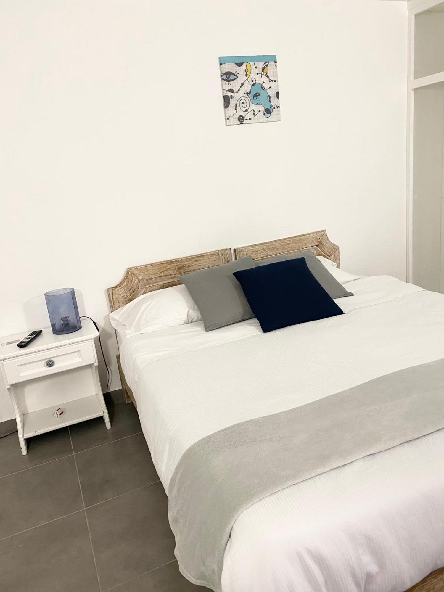 Cala Reale Rooms Marinella Marinella  Buitenkant foto
